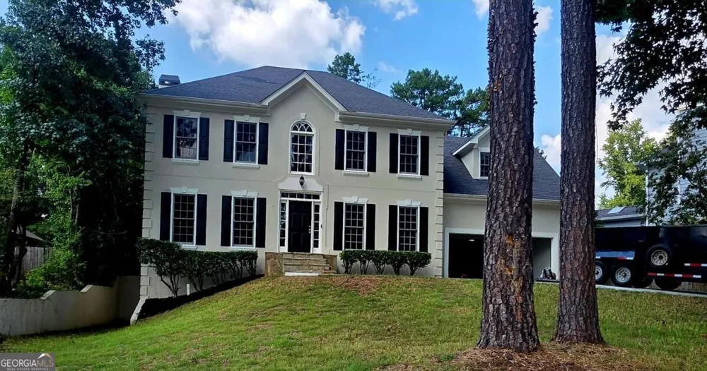 180 Shyrewood DR Lawrenceville, GA 30043
