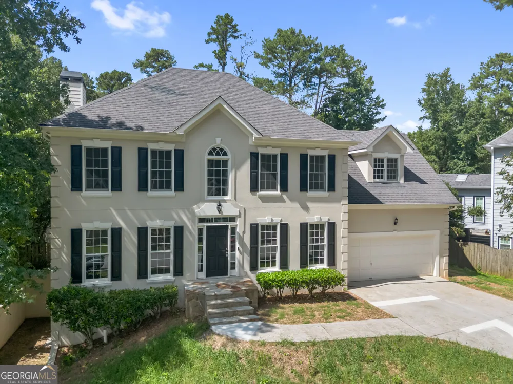 180 Shyrewood DR Lawrenceville, GA 30043