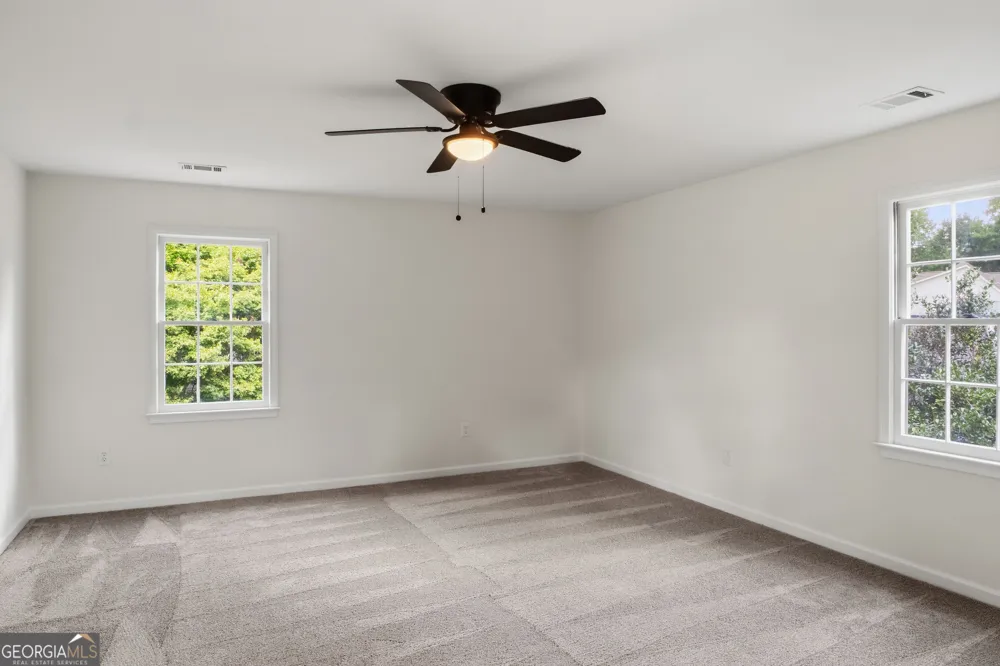 180 Shyrewood DR Lawrenceville, GA 30043