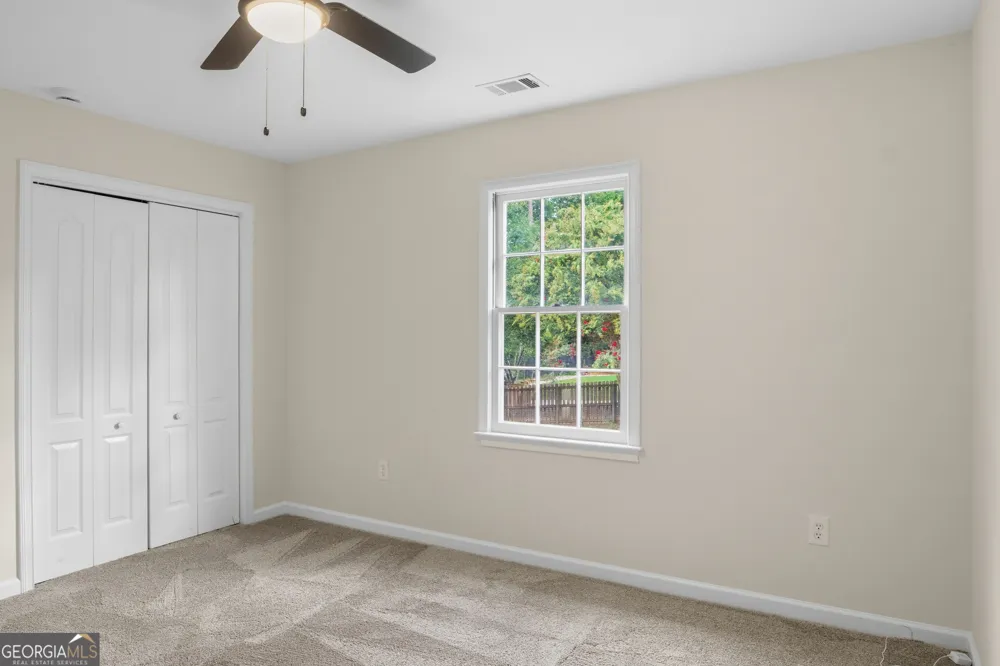 180 Shyrewood DR Lawrenceville, GA 30043