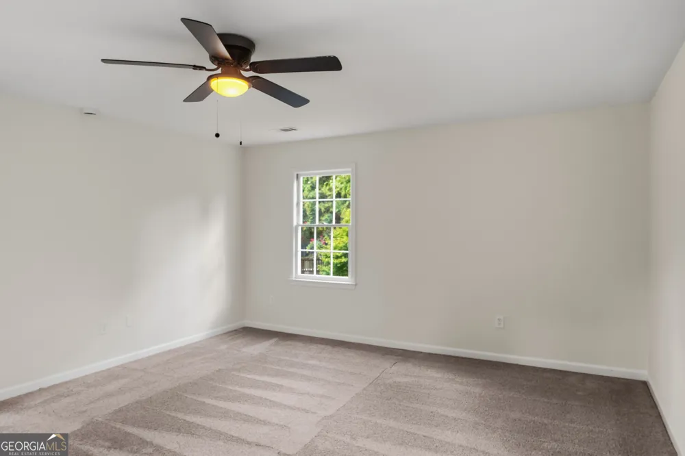 180 Shyrewood DR Lawrenceville, GA 30043