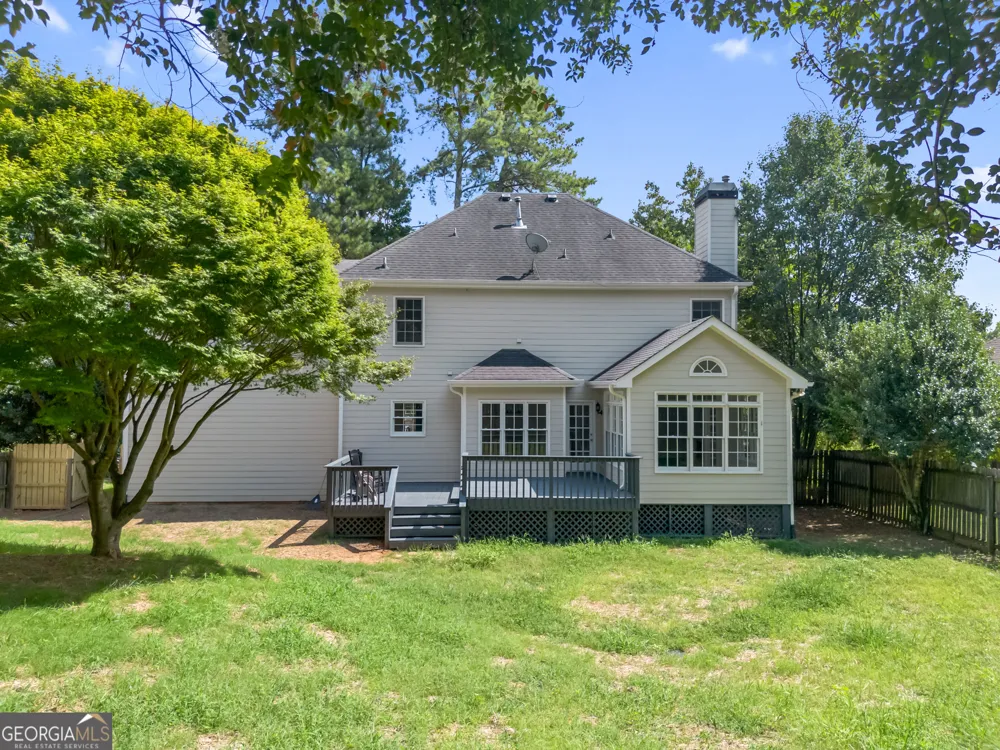 180 Shyrewood DR Lawrenceville, GA 30043
