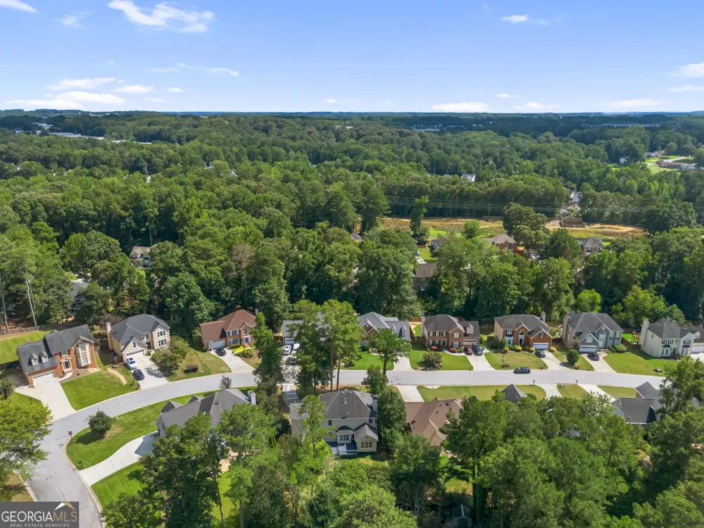 180 Shyrewood DR Lawrenceville, GA 30043