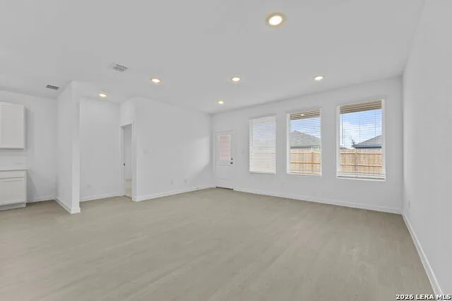 10645 MUNOZ MNR San Antonio, TX 78214