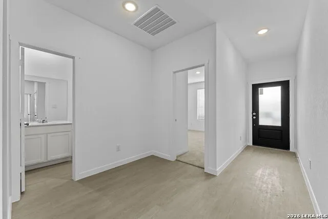 10645 MUNOZ MNR San Antonio, TX 78214