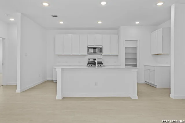 10651 MUNOZ MNR San Antonio, TX 78214