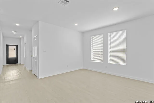 10651 MUNOZ MNR San Antonio, TX 78214