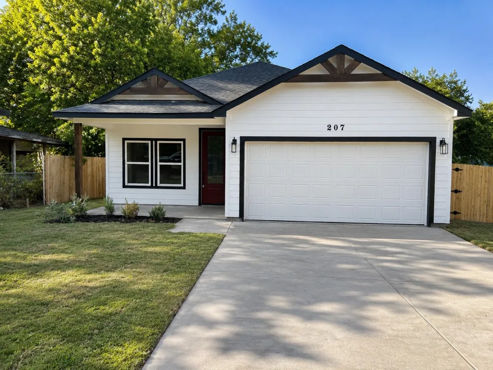 207 Cotton Street Alvarado, TX 76009