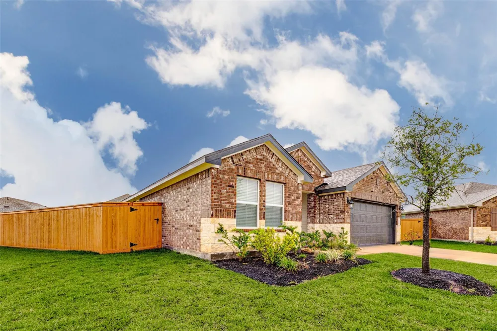 7715 Montana Ruby Drive Rosharon, TX 77583
