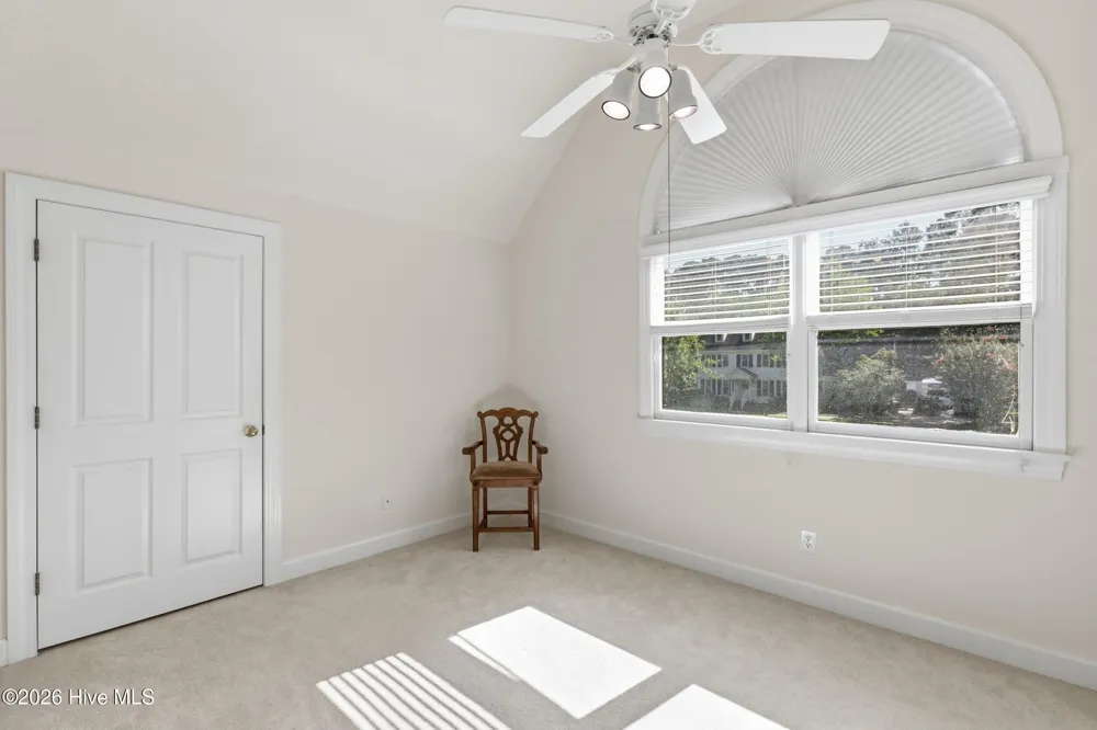 102 Bishop Drive Winterville, NC 28590