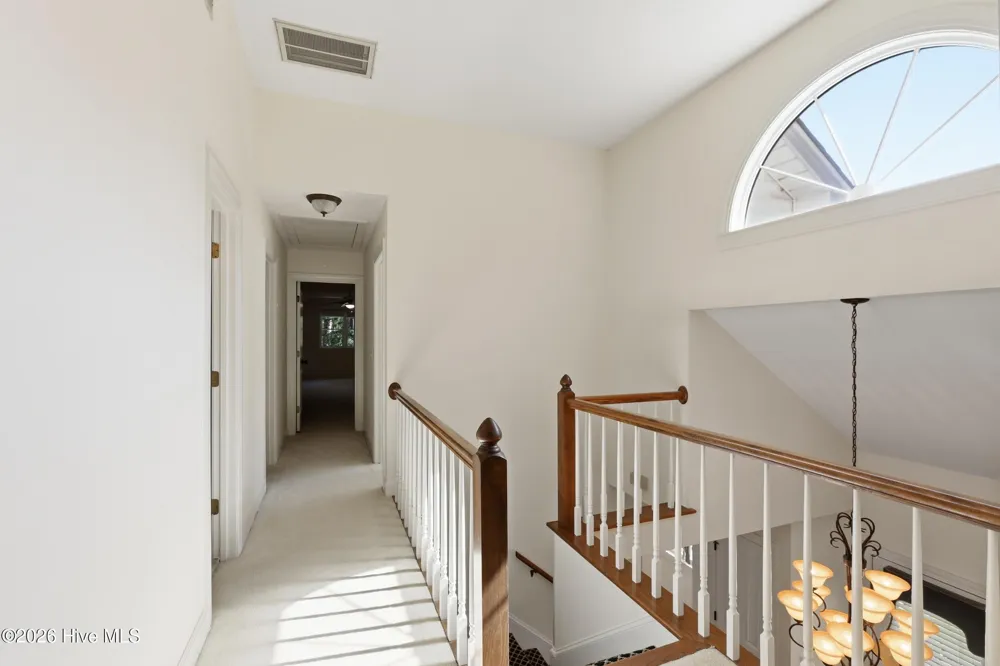102 Bishop Drive Winterville, NC 28590