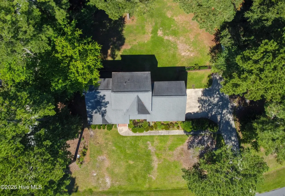 102 Bishop Drive Winterville, NC 28590