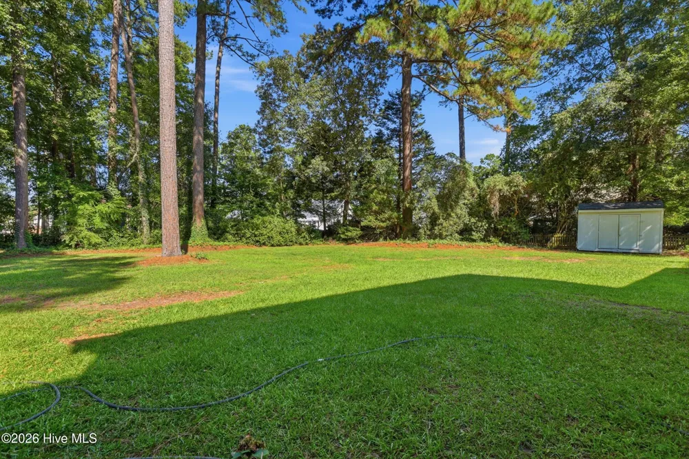 102 Bishop Drive Winterville, NC 28590