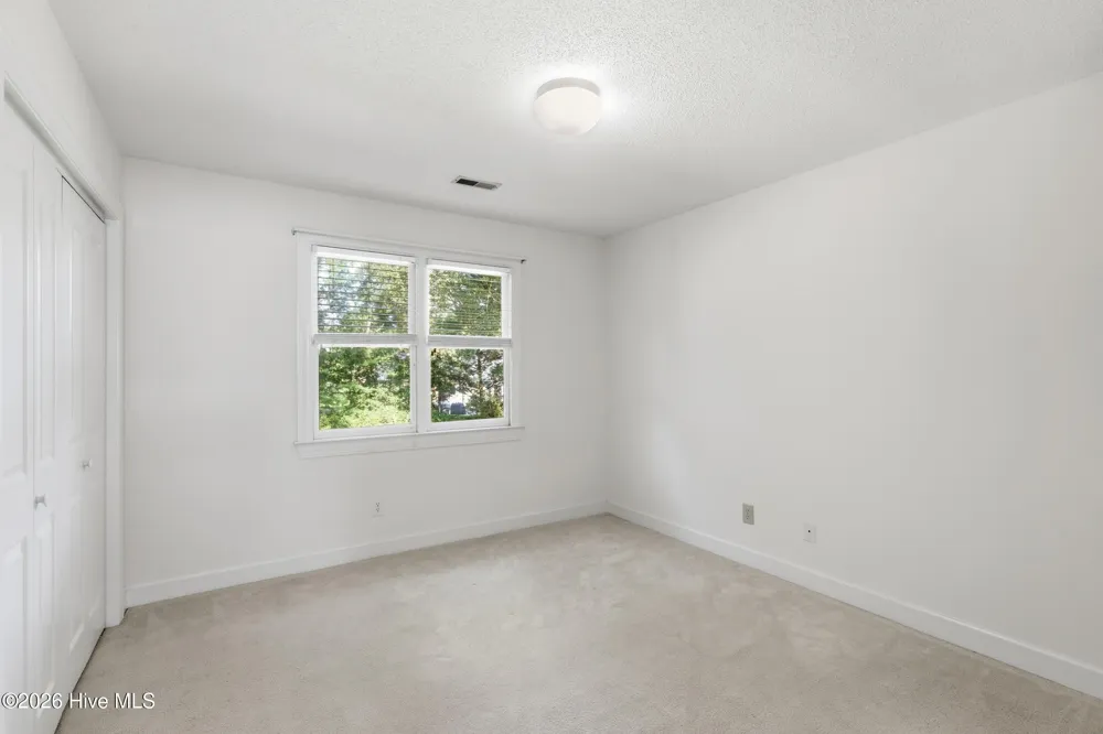 102 Bishop Drive Winterville, NC 28590