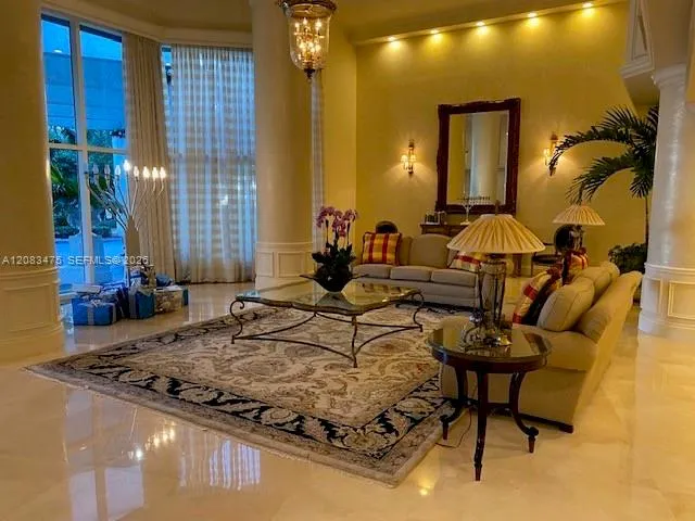 3530 Mystic Pointe Dr #3003 Aventura, FL 33180