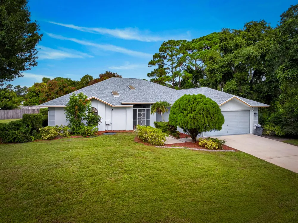 1792 SW COCHRAN STREET Port St. Lucie, FL 34953