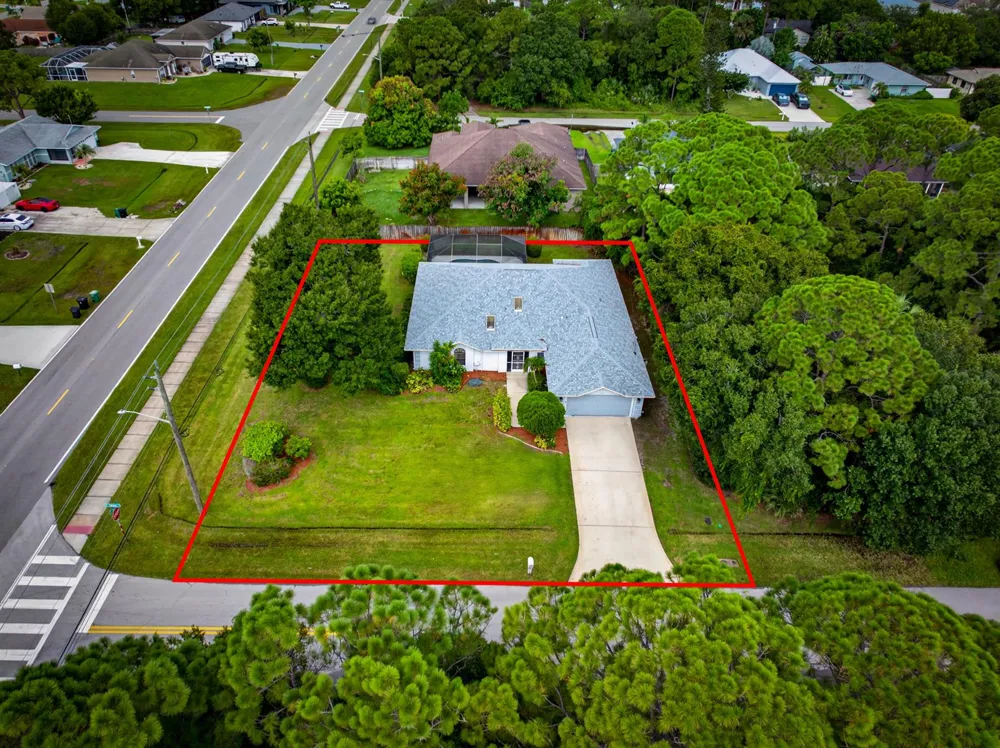 1792 SW COCHRAN STREET Port St. Lucie, FL 34953