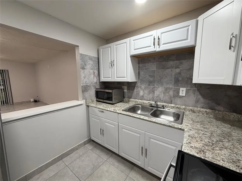 4138 NW 88th Avenue #107 Coral Springs, FL 33065