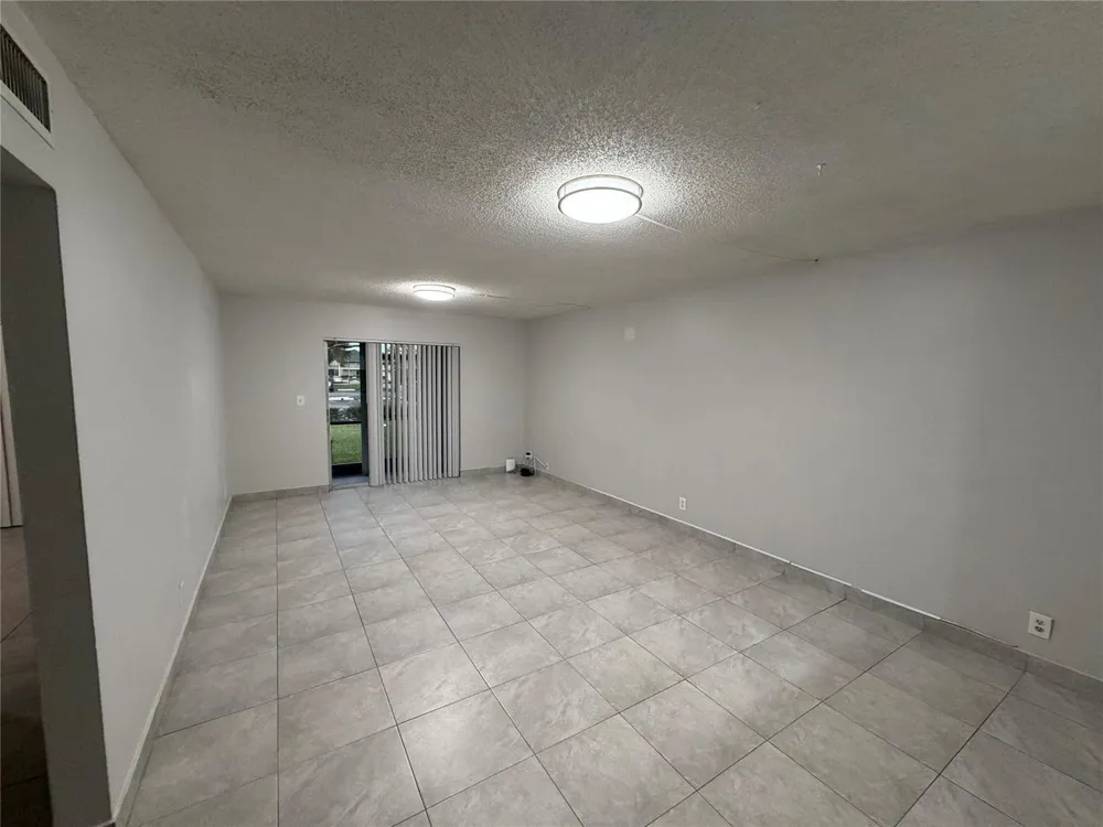 4138 NW 88th Avenue #107 Coral Springs, FL 33065