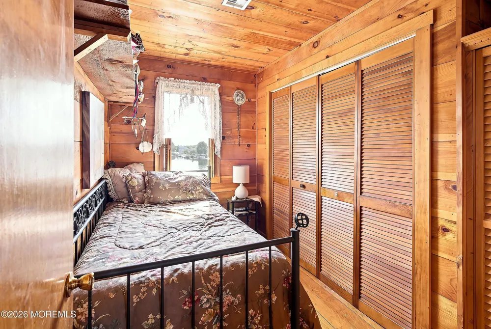 917 Shenandoah Drive Forked River, NJ 08731