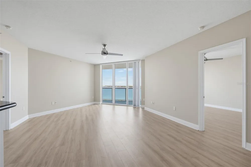 241 RIVERSIDE DRIVE #1006-2 Holly Hill, FL 32117