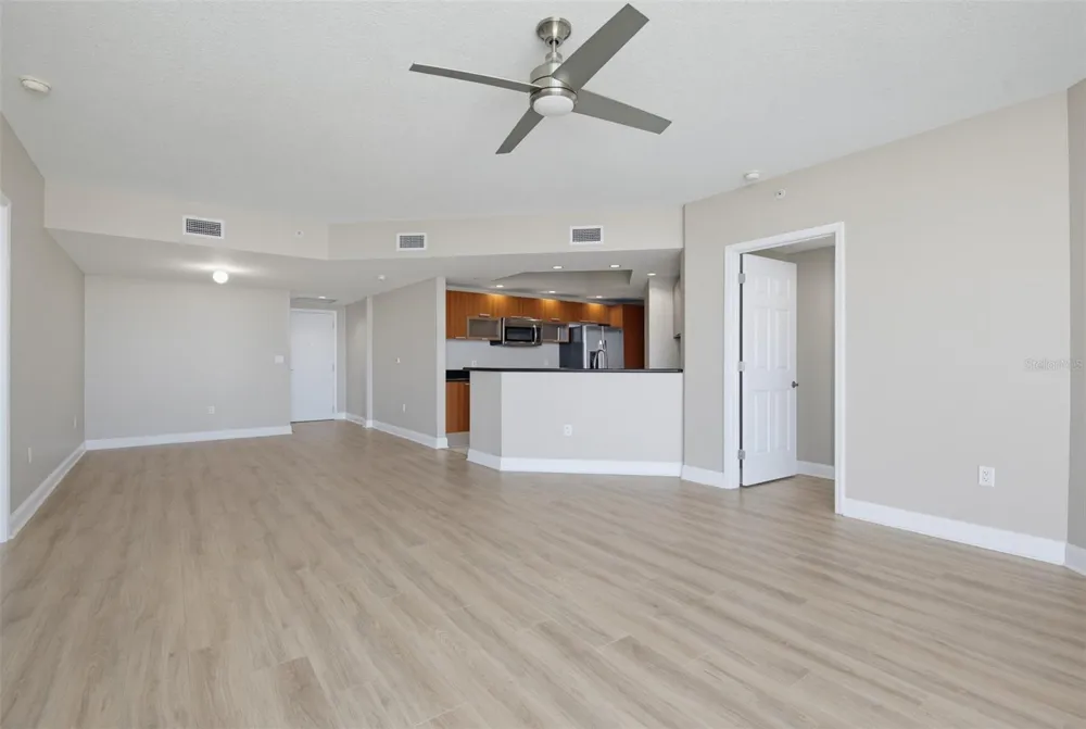 241 RIVERSIDE DRIVE #1006-2 Holly Hill, FL 32117