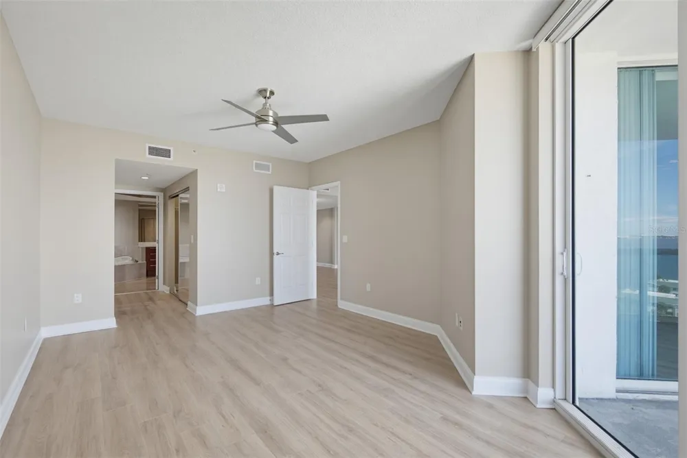 241 RIVERSIDE DRIVE #1006-2 Holly Hill, FL 32117