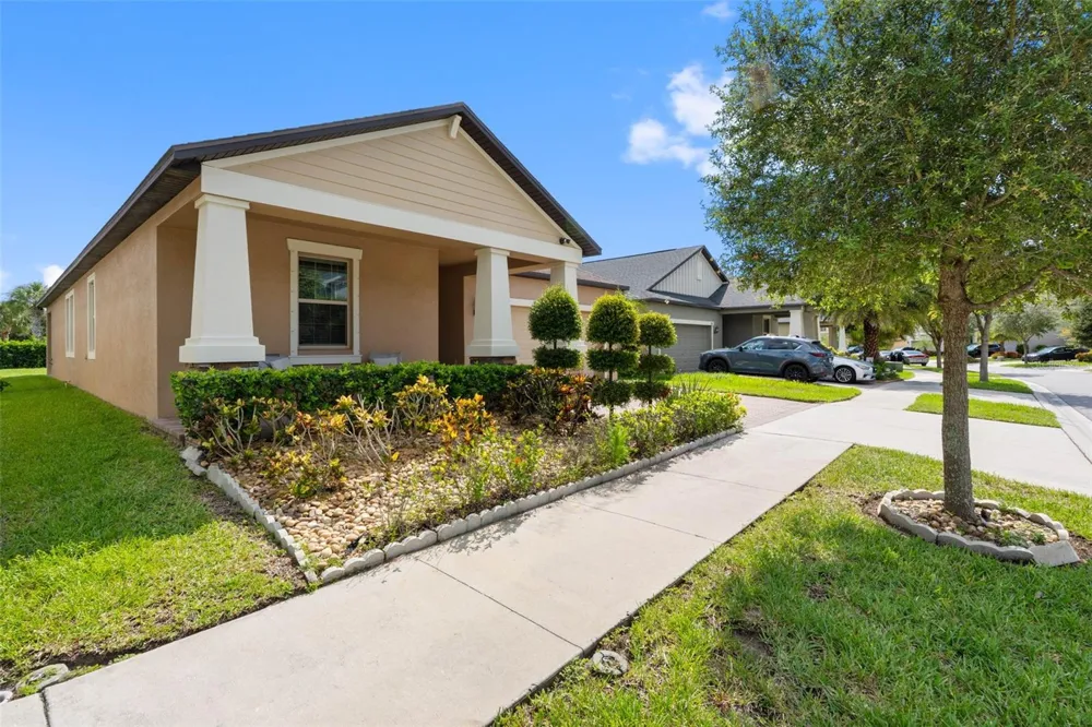 9730 IVORY DRIVE Ruskin, FL 33573