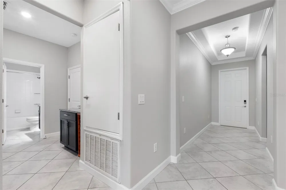 9730 IVORY DRIVE Ruskin, FL 33573