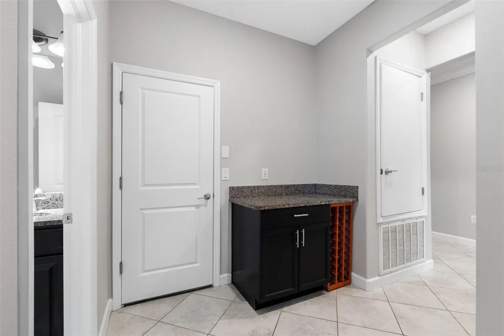 9730 IVORY DRIVE Ruskin, FL 33573