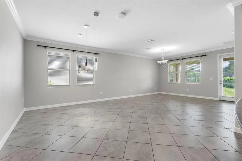 9730 IVORY DRIVE Ruskin, FL 33573