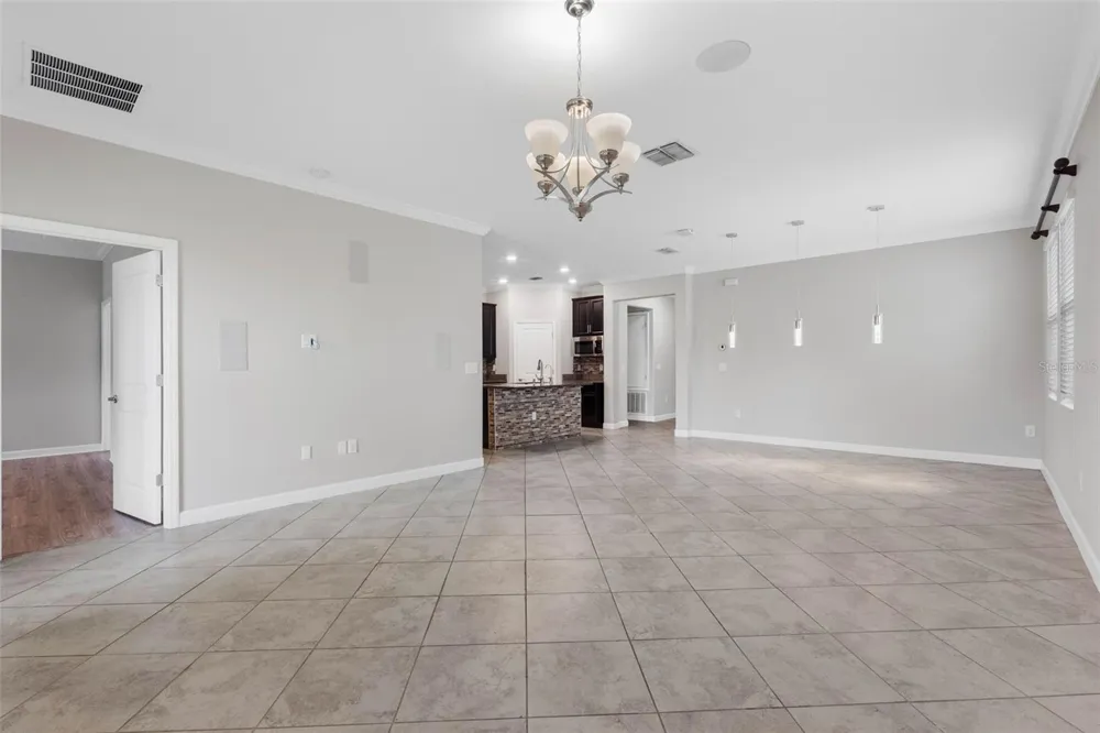 9730 IVORY DRIVE Ruskin, FL 33573