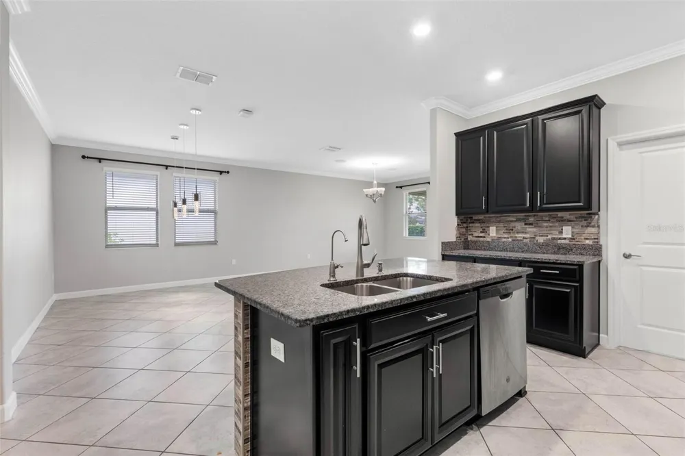 9730 IVORY DRIVE Ruskin, FL 33573