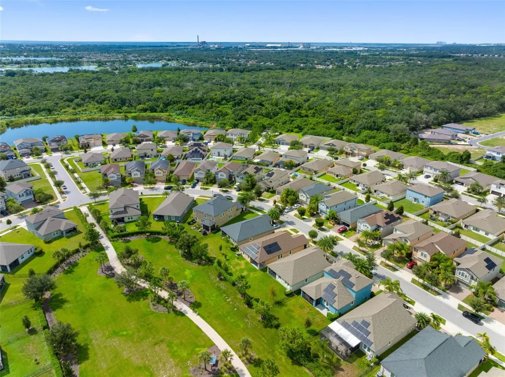 9730 IVORY DRIVE Ruskin, FL 33573
