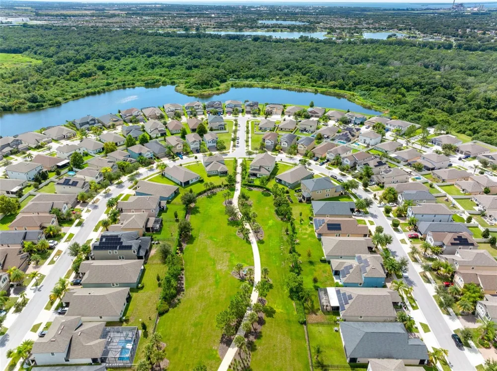 9730 IVORY DRIVE Ruskin, FL 33573
