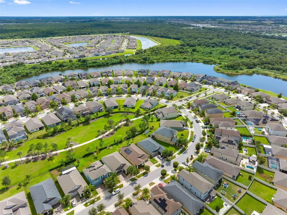 9730 IVORY DRIVE Ruskin, FL 33573