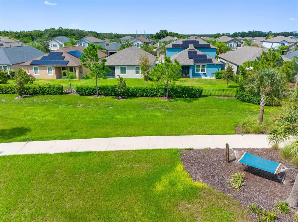 9730 IVORY DRIVE Ruskin, FL 33573