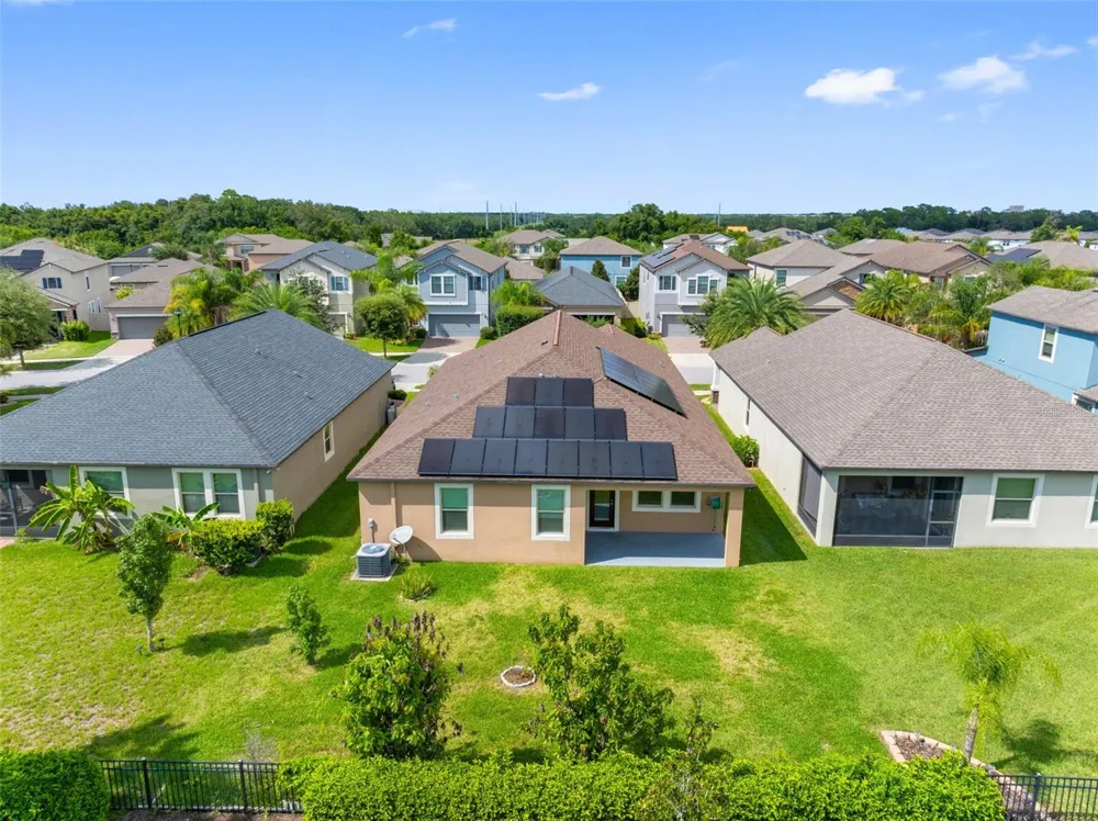 9730 IVORY DRIVE Ruskin, FL 33573