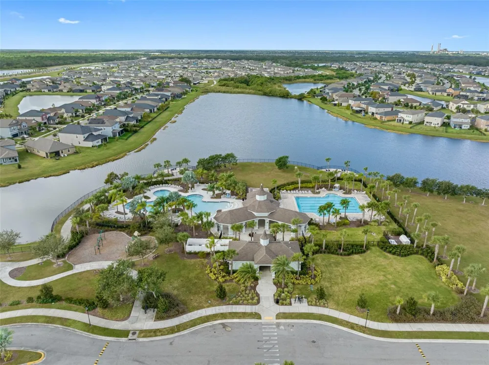 9730 IVORY DRIVE Ruskin, FL 33573