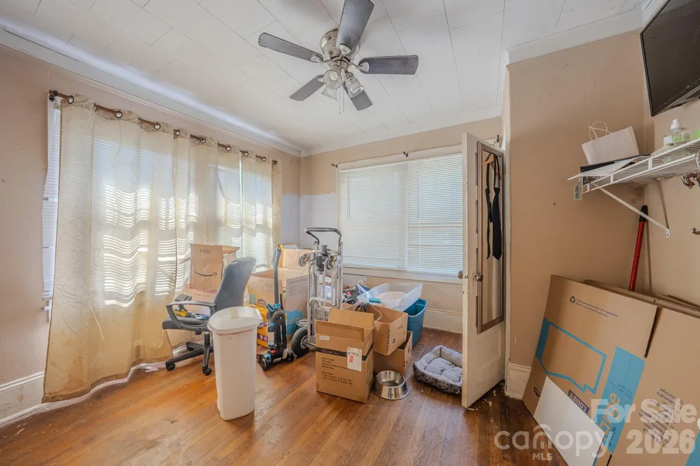 24 Timothy Street Asheville, NC 28801