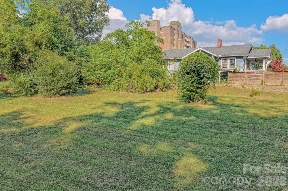 24 Timothy Street Asheville, NC 28801
