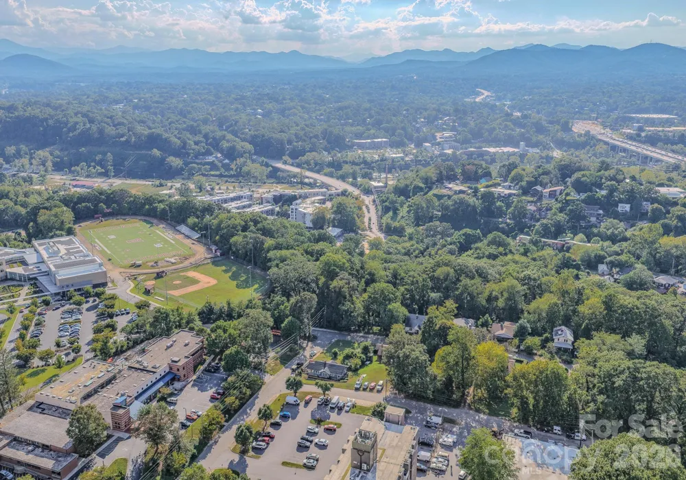 24 Timothy Street Asheville, NC 28801