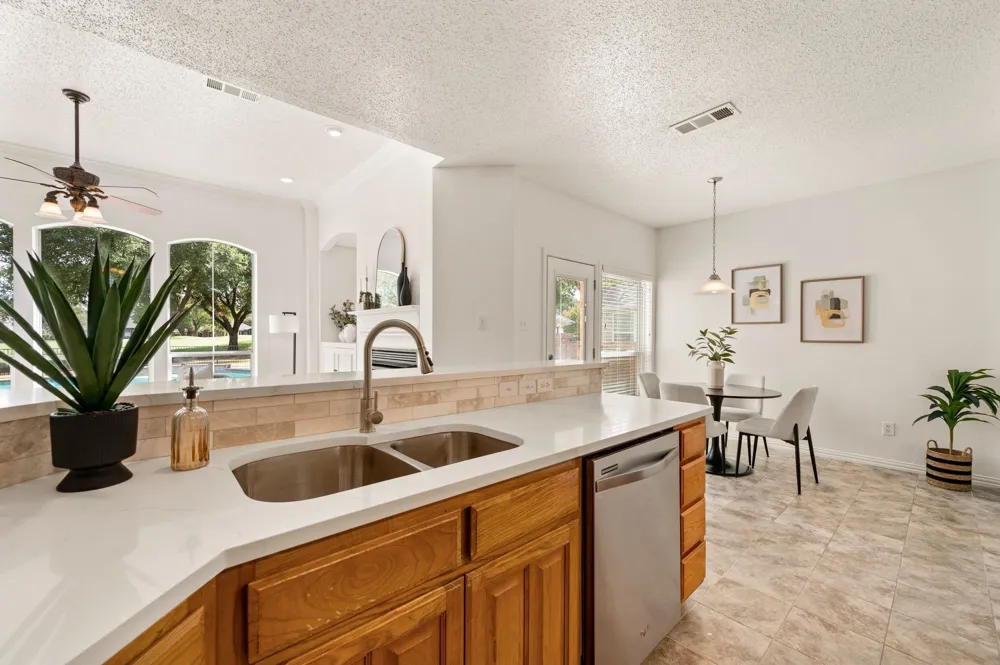 3628 Stone Creek Lane S Fort Worth, TX 76137