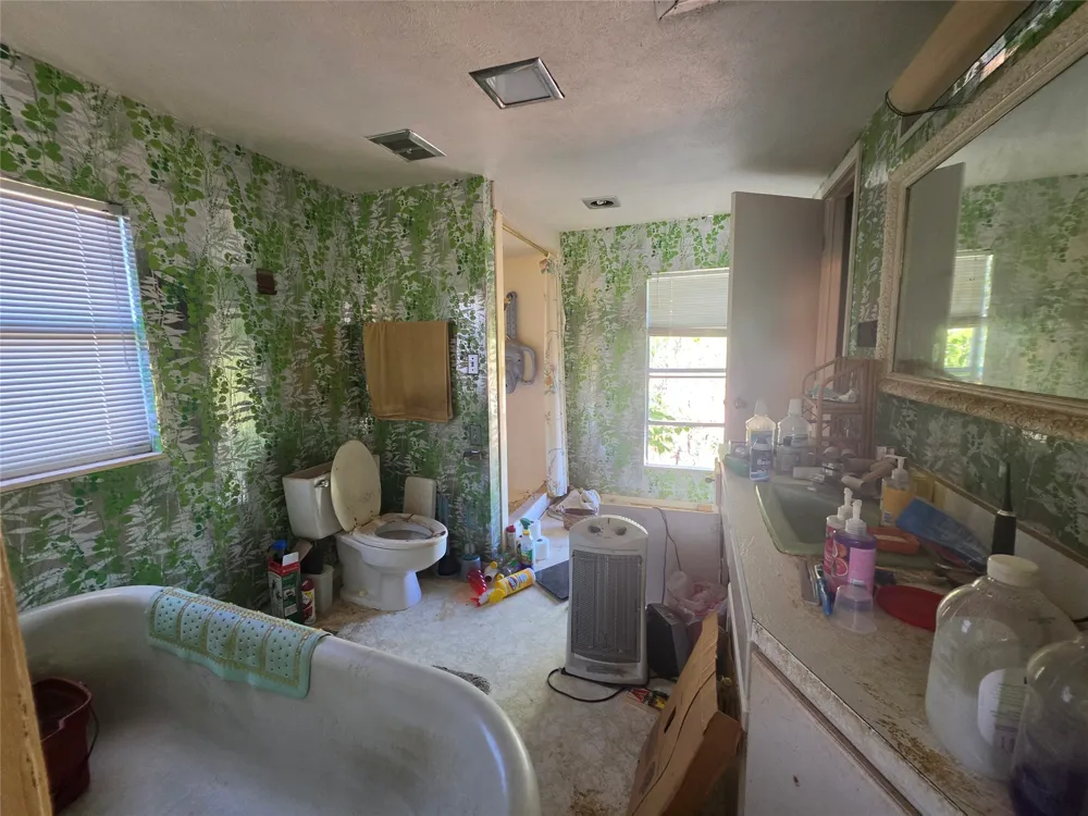 613 Apollo Court Granbury, TX 76049