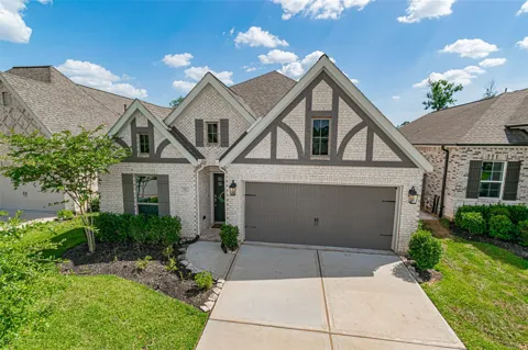 546 Cedar Harbor Court