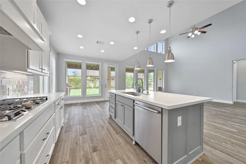4525 Woodland Bend Court Spring, TX 77386
