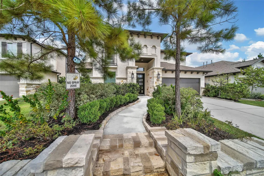 4525 Woodland Bend Court Spring, TX 77386