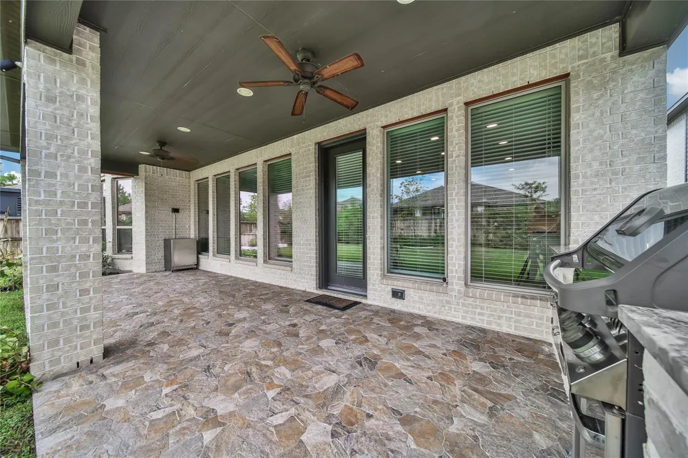 4525 Woodland Bend Court Spring, TX 77386