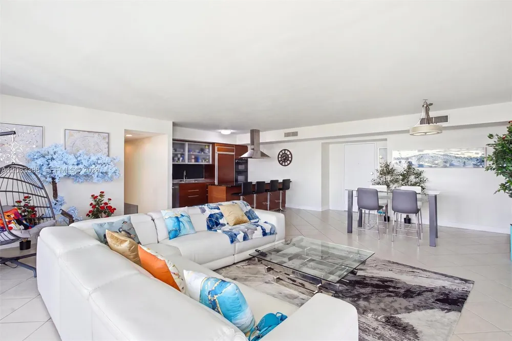 1850 S Ocean Dr #2305 Hallandale Beach, FL 33009