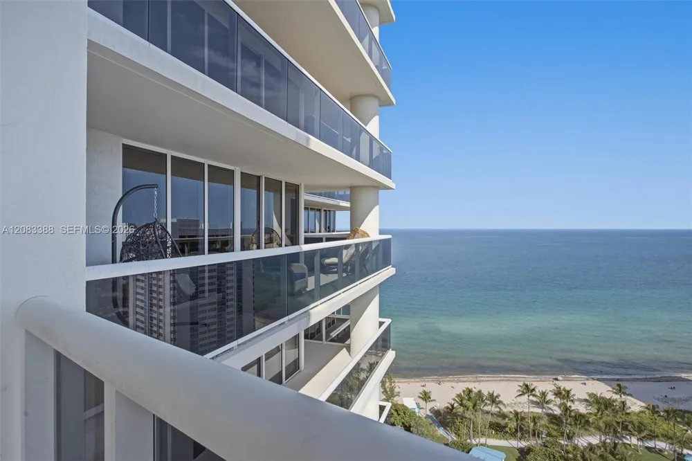 1850 S Ocean Dr #2305 Hallandale Beach, FL 33009